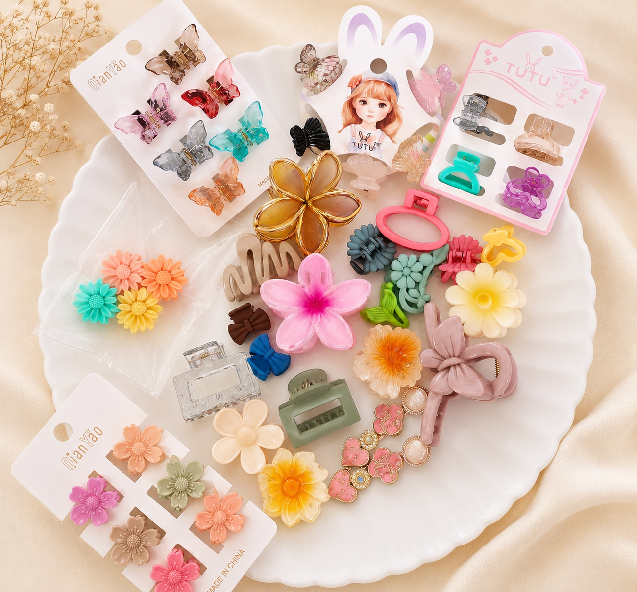 Premium Hair Accessories Mega Combo Set – 30+ Trendy Hair Clips & Accessories for Women & Girls
